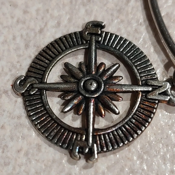 Inspirational Charm Bangle Bracelet Engraved Message'Always remember you're - Picture 8 of 9